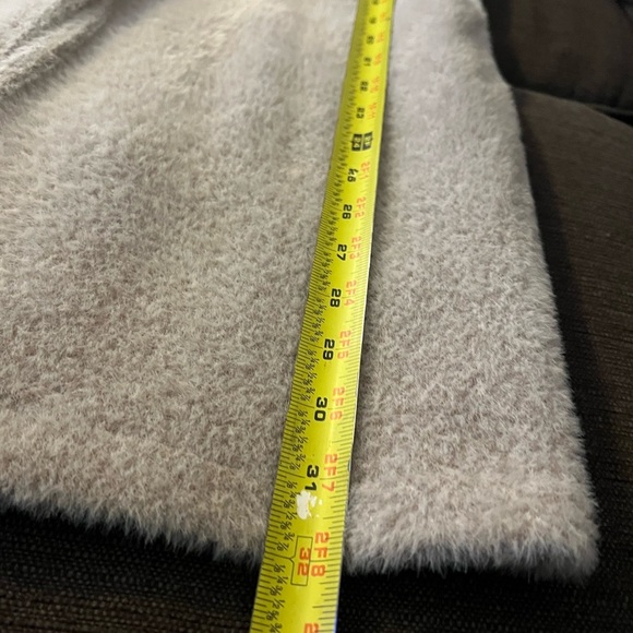 Tribal Vest Beige color Sleeveless Long Length Soft Winter Vest Size Xsmall - Picture 9 of 10